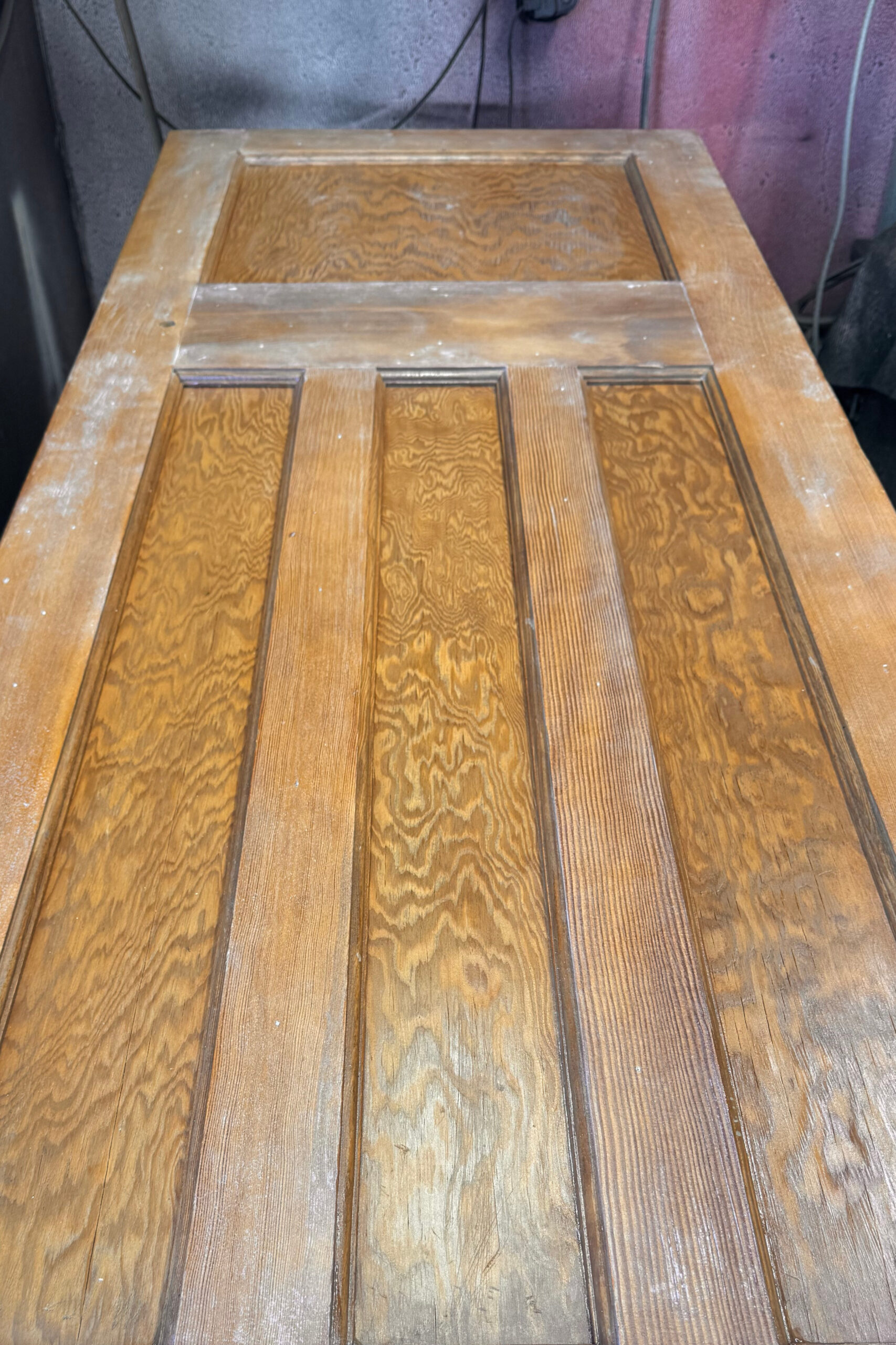Polyurethane finish flatted with 800 grit abrasive before final coating